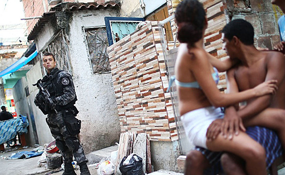 Город банд: темная сторона Рио-де-Жанейро