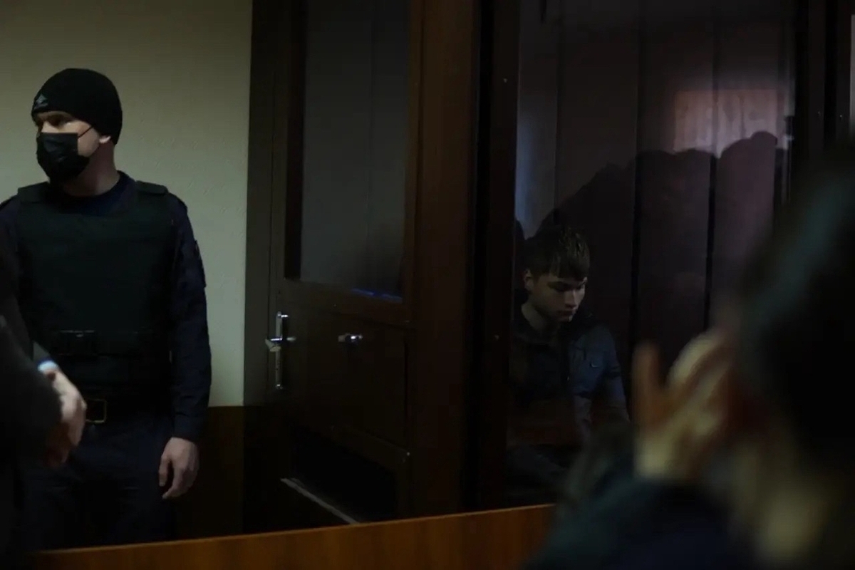 «Ужасно ошибся»: адвокат футболиста-убийцы просит отправить его под домашний арест