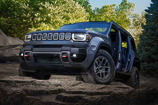 Новый внедорожник Jeep Recon: брутальный, шустрый, но только электрический