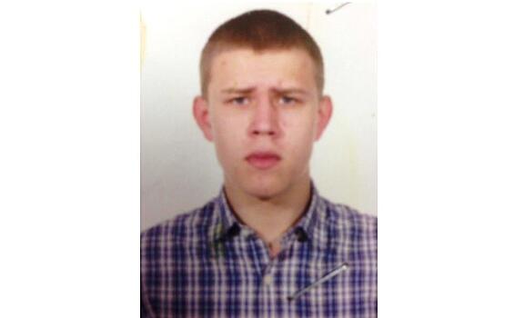 Полиция Кирова просит откликнуться свидетелей: почти год назад в парке обнаружено тело молодого человека