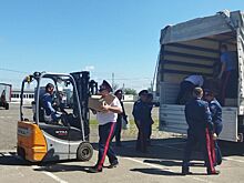 Братская поддержка: 9 тонн гуманитарной помощи отправили казаки из Ростова в Донбасс