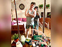 Актриса Лариса Гузеева выложила фото Гарика Харламова в семейных трусах