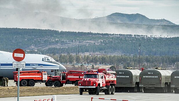 Пожар вспыхнул в аэропорту Анталии