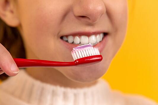 5 ошибок при чистке зубов, которые допускает большинство