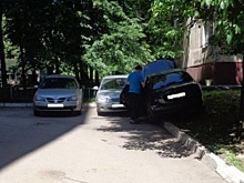 В Уфе машина без водителя задавила женщину