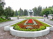 Ученые АлтГУ считают выросшую на городских клумбах коноплю обычным явлением