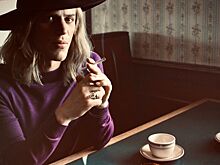 Поклонники Дэвида Боуи раскритиковали трейлер байопика «Дэвид Боуи: История человека со звезд» 