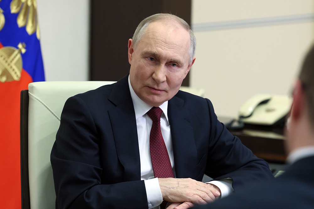 Путин: Россия относится с уважением к национальным интересам США