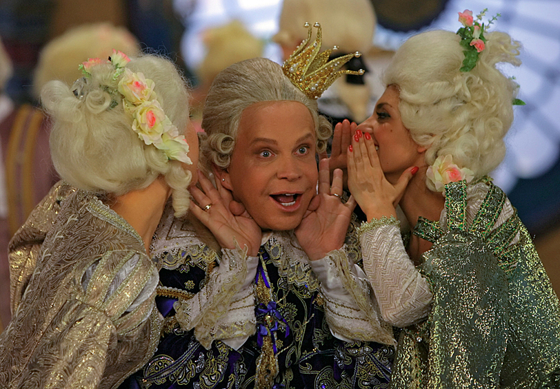 Певец Борис Моисеев принял участие в съемках новогоднего шоу "Золотая рыбка" для телеканала "Россия", 2008 год