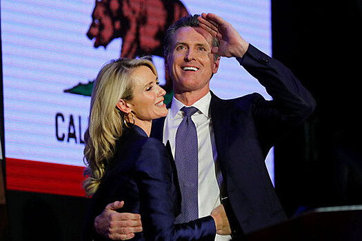 Newsweek: у Ньюсома возросли шансы в возможной гонке с Вэнсом за Белый дом