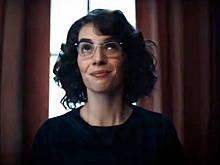 Вышел трейлер "Дикой кошки" с дочерью Умы Турман, фильм снял ее отец Итан Хоук