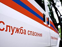Под Псковом автобус врезался в бетонный блок