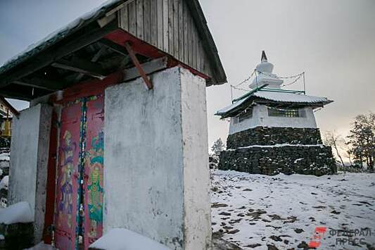 В Свердловской области на горе Качканар снесли постройки буддийского монастыря «Шедруб Линг»
