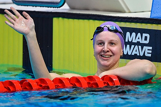 Мировая рекордсменка в плавании брассом Чикунова рада конкуренции с Ефимовой