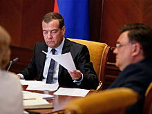 Медведев призвал активнее действовать летом в реализации нацпроектов