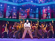 Москва онлайн покажет иммерсивное шоу в антракте мюзикла "Шахматы"