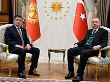 Глава Киргизии совершил официальный визит в Турцию