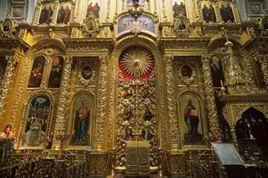 Петербуржец устроил пьяную драку в храме Красносельского района