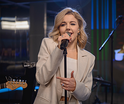 Юлианна Караулова стала участницей челленджа NRJGetLuckyChallenge