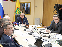 Олег Мельниченко потребовал выстроить систему контроля вскрышных работ