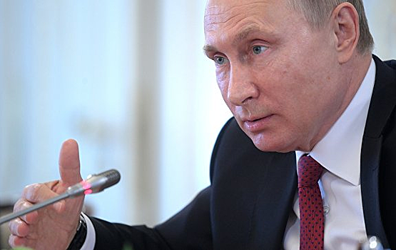 Россию и Запад должны объединять общие угрозы, считает Путин