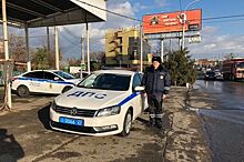 Инспектор ДПС помог роженице вовремя доехать до роддома в Краснодаре