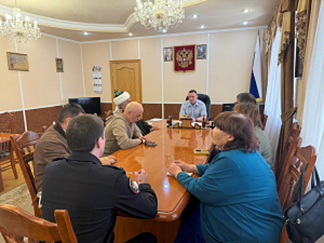 В Южно-Уральском ЛУ МВД России на транспорте состоялся круглый стол с представителями национальных диаспор региона