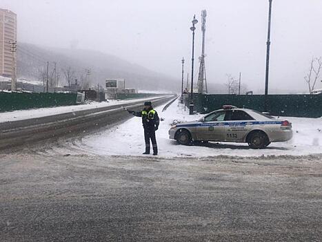 ГИБДД Владивостока выступила с обращением к участникам дорожного движения