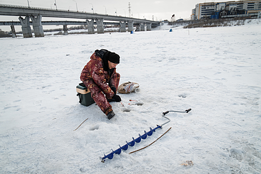 Рыбаки сгорели на палатке на Красноярском водохранилище