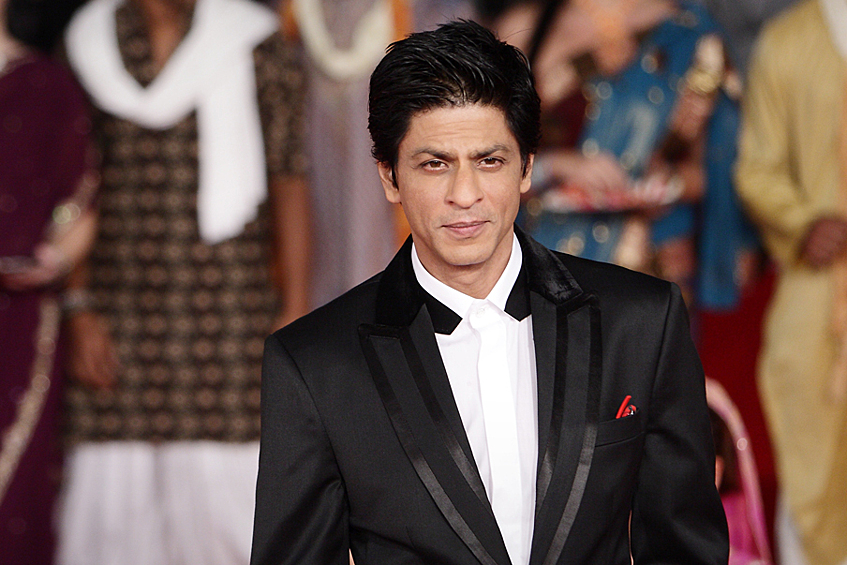 56 лет исполнилось красавчику, который сводит с ума весь мир десятилетиями играя самых трогательных, сильных и драматических персонажей. 