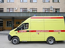 В Волгоградской области водитель погиб, врезавшись на иномарке в дом