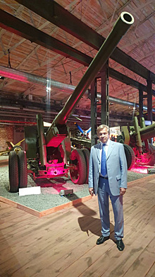 Сенатор Пушков посетил главную выставку к 300-летию Перми