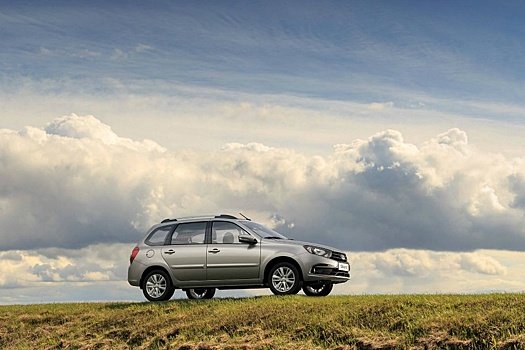 В "СберАвто" провели исследование: названы авто, которые скупают с заводов РФ