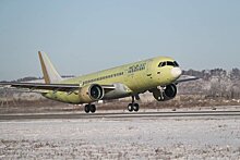 Новый российский самолет с композитным крылом совершил первый полет