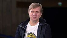 Андрей Рожков показал самое первое выступление «Уральских пельменей» на сцене в Высшей лиге КВН