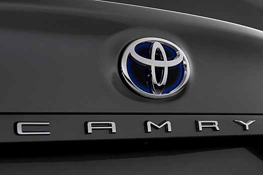 Toyota отстает от графика разработки новой Camry