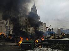 Черный октябрь. Как расстреляли Белый дом в 1993 году: причины, хронология и воспоминания