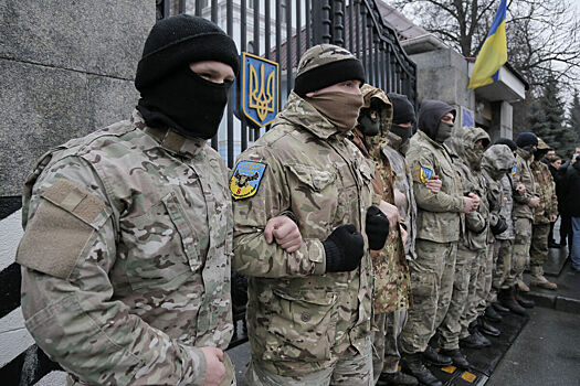Военные России ФАБами уничтожили часть переброшенного в ДНР батальона «Айдар»