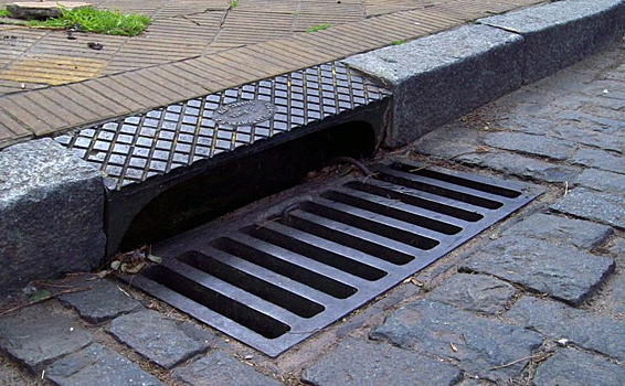В Курске требуют ремонта 80 участков ливневых канализаций