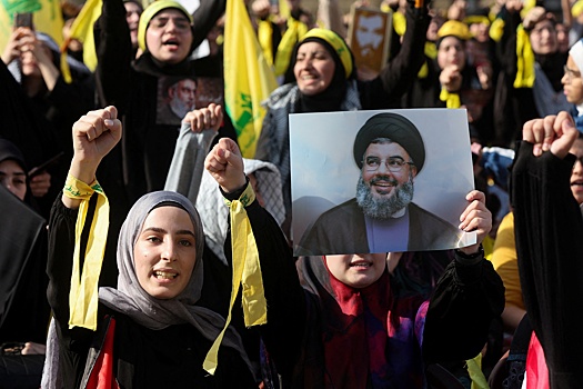 Толпы ливанцев собираются в ожидании выступления главы "Хезболлы"