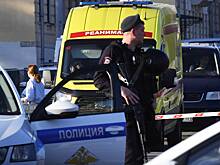 Неизвестный ударил ребенка ножом в шею в российском дворе
