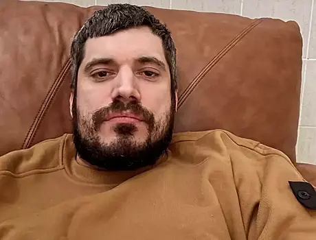 «Мы любим его не вопреки»: психолог объяснил феномен Паши Техника среди россиян