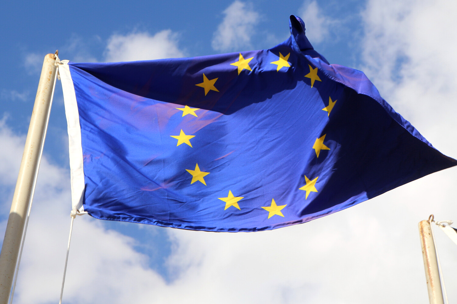 ЕК предупредила о рисках для экономического роста ЕС из-за конфликтов