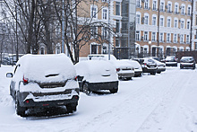 Парковочные карманы на 400 машино‑мест отремонтировали в Дзержинском в 2017 году