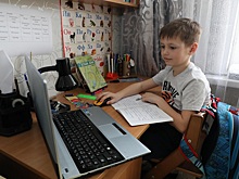 Учат дома: выясняем, нужно ли ребёнку ходить в школу