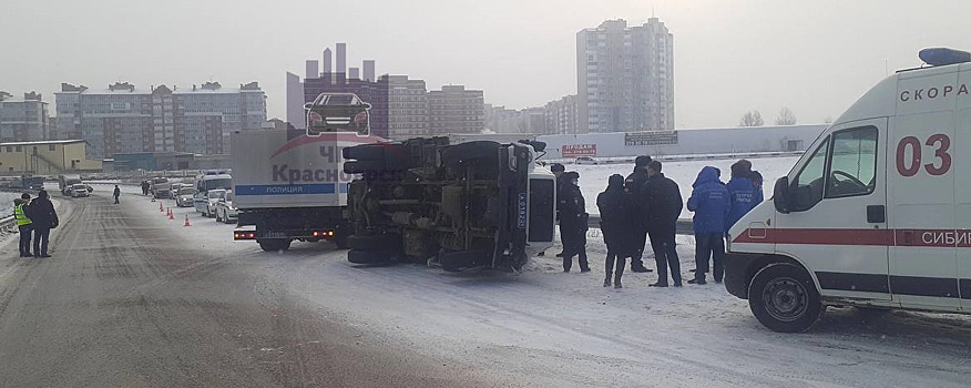 В Красноярском крае в ДТП попал автозак ОВД