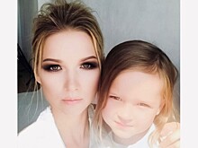 Жена Максима Маринина поделилась фото с дочерью на лошади