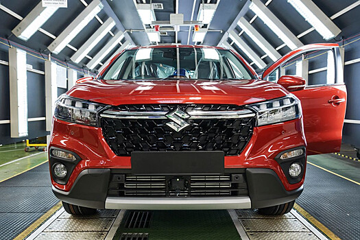 Европейские автозаводы уходят на простой из-за кризиса в Красном море