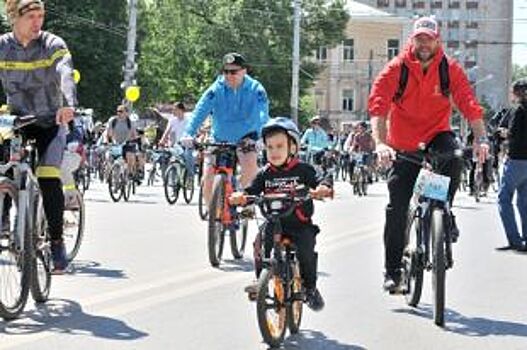 5000 ростовчан присоединились к всероссийскому велопараду