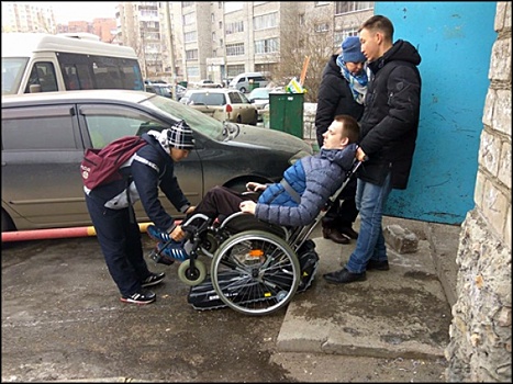 В Красноярске создана служба сопровождения инвалидов